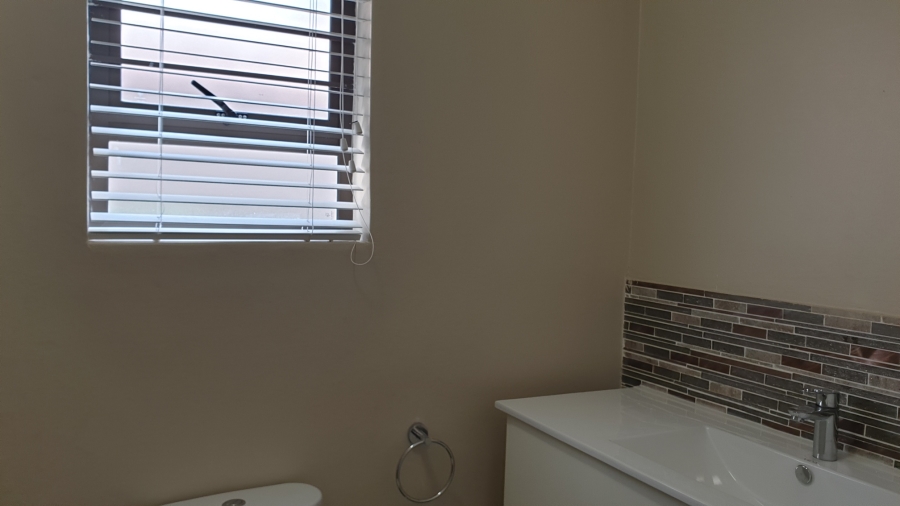 To Let 2 Bedroom Property for Rent in Hillcrest Central KwaZulu-Natal