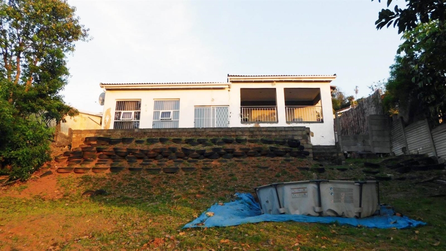 3 Bedroom Property for Sale in Brighton Beach KwaZulu-Natal