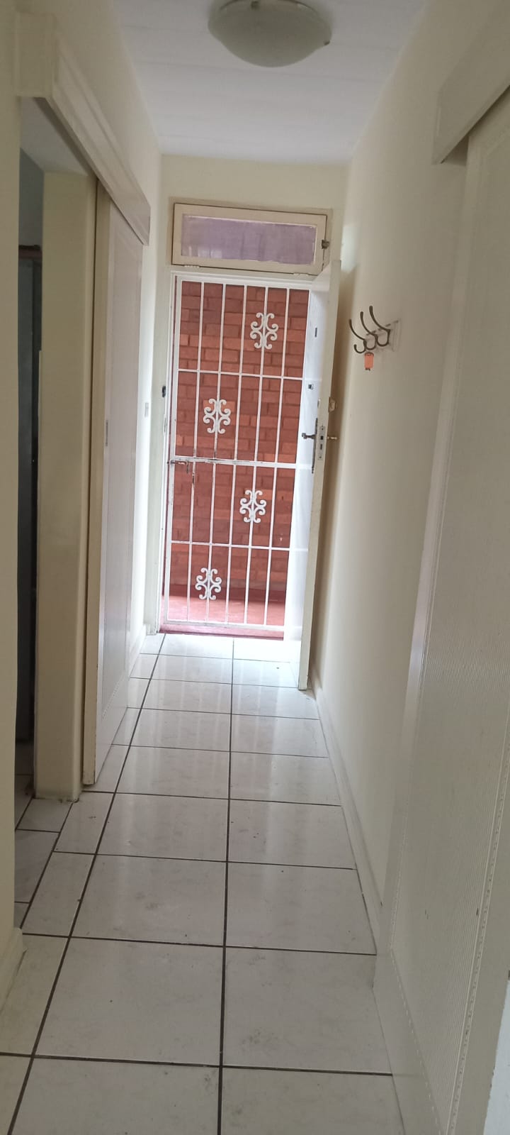 2 Bedroom Property for Sale in Scottsville KwaZulu-Natal