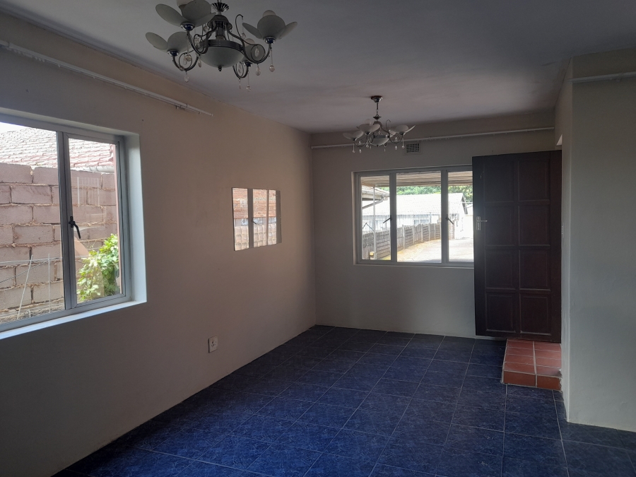 To Let 2 Bedroom Property for Rent in Montclair KwaZulu-Natal