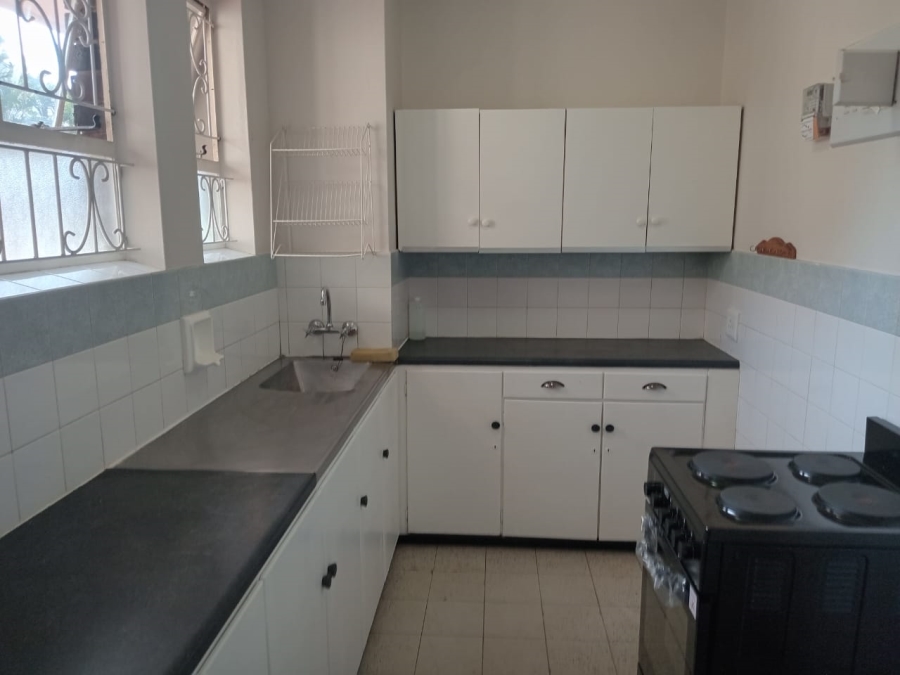 To Let 3 Bedroom Property for Rent in Windermere KwaZulu-Natal