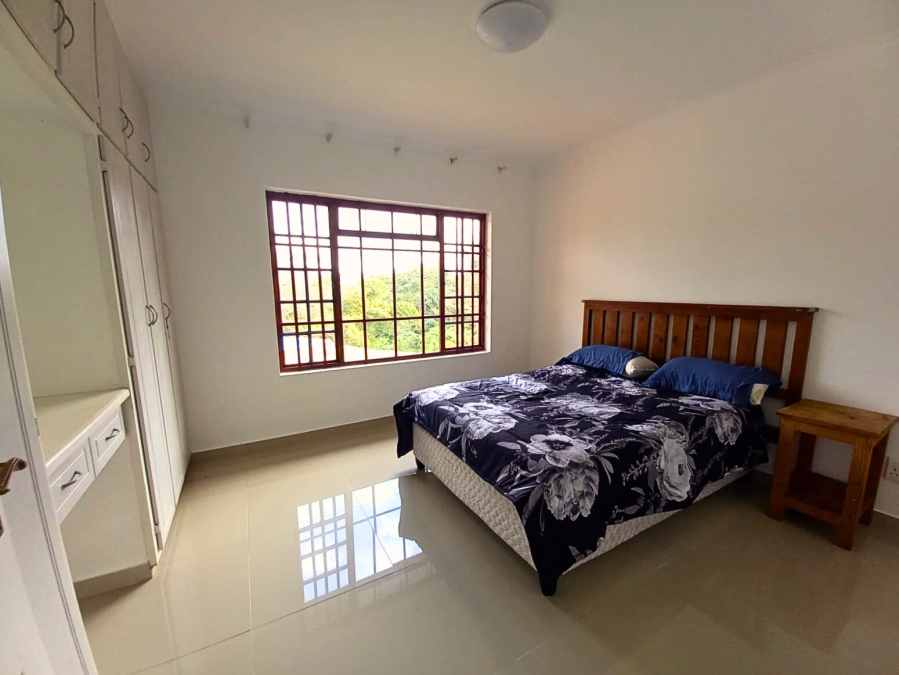 3 Bedroom Property for Sale in Umtentweni KwaZulu-Natal