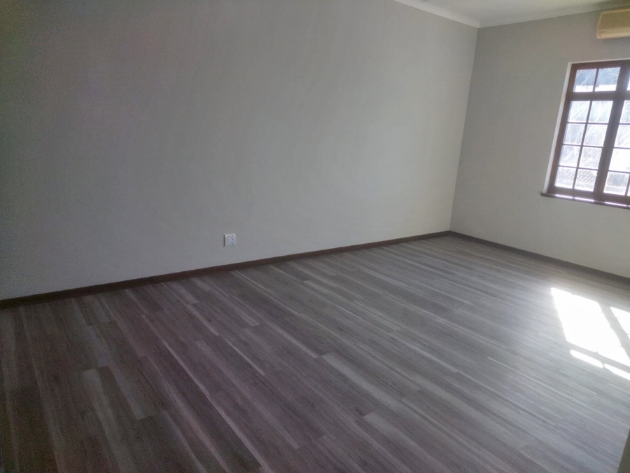 To Let 1 Bedroom Property for Rent in Gillitts KwaZulu-Natal