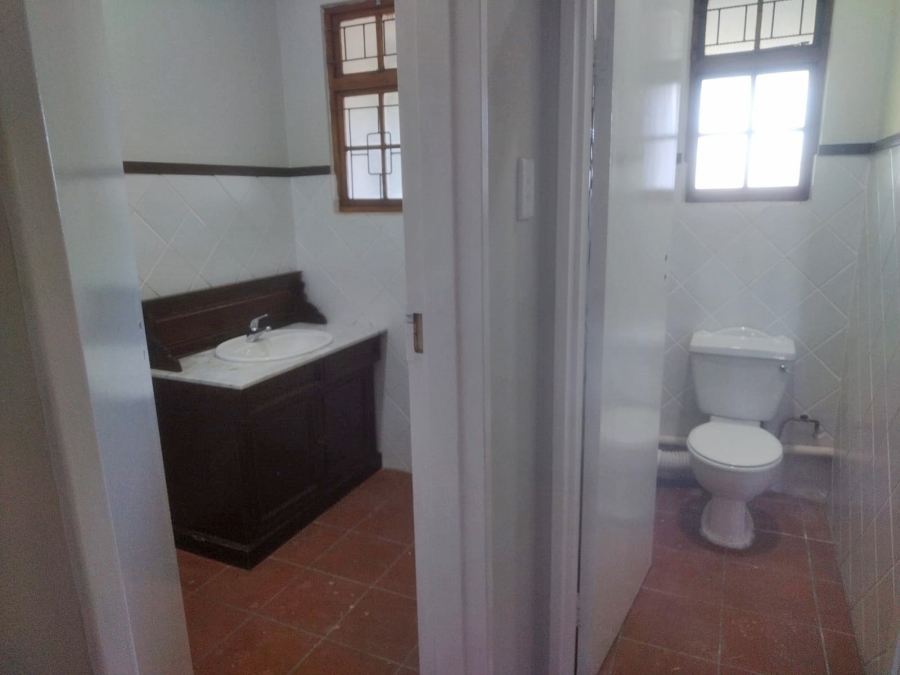 To Let 1 Bedroom Property for Rent in Gillitts KwaZulu-Natal