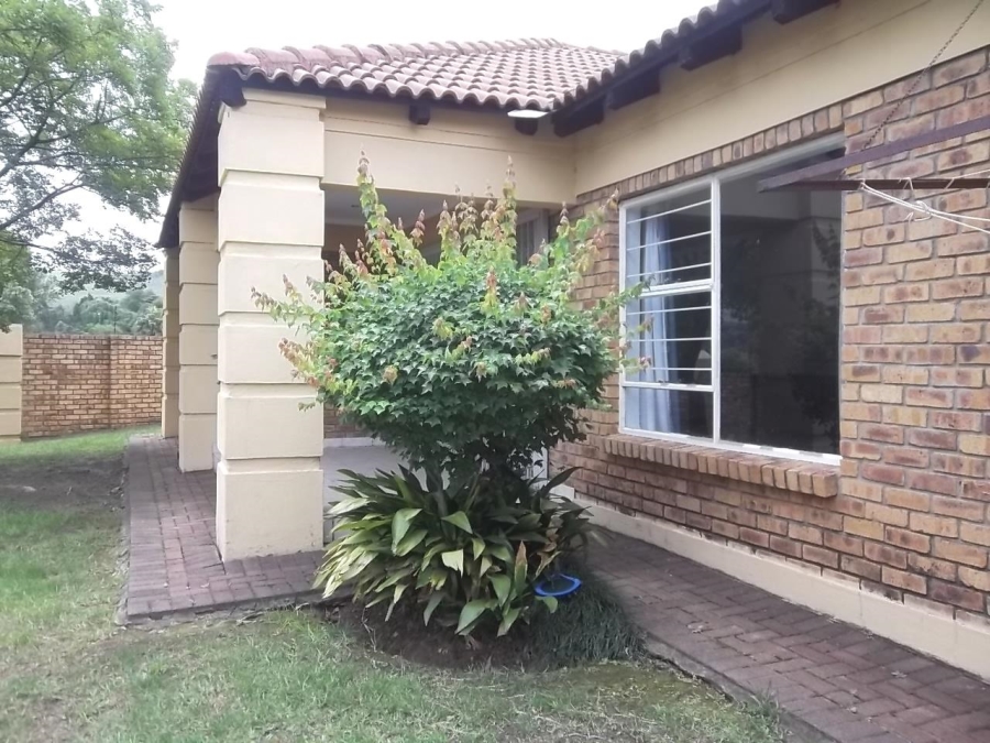 2 Bedroom Property for Sale in Signal Hill KwaZulu-Natal