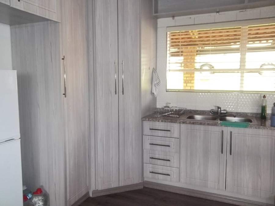 2 Bedroom Property for Sale in Signal Hill KwaZulu-Natal