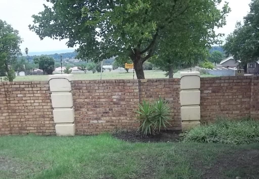 2 Bedroom Property for Sale in Signal Hill KwaZulu-Natal