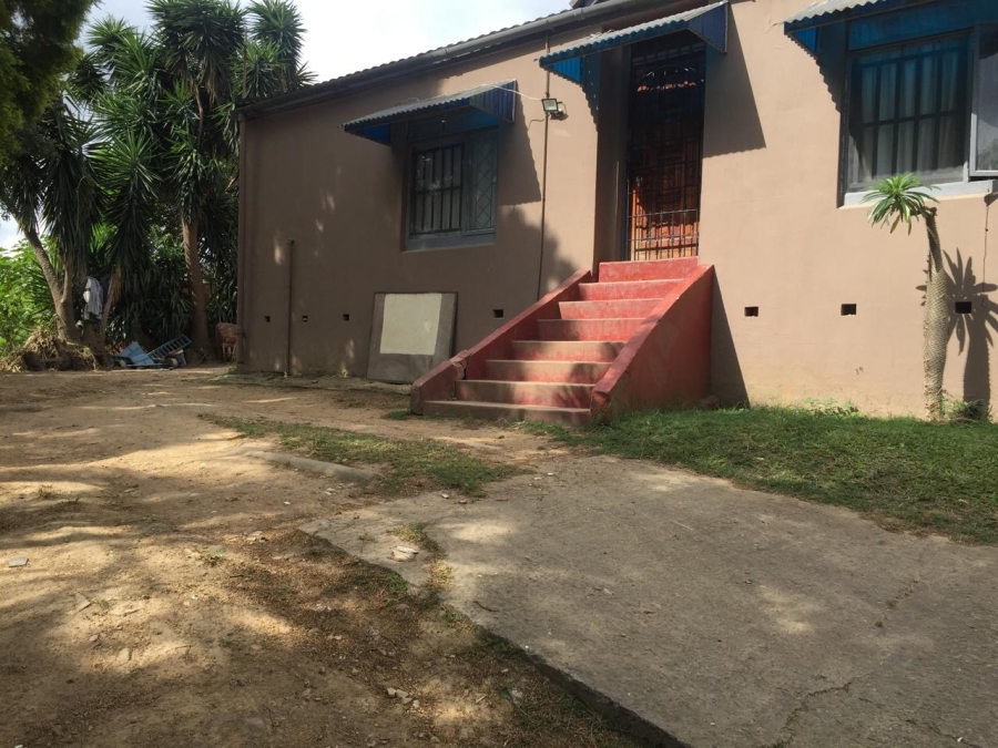 4 Bedroom Property for Sale in Glenwood KwaZulu-Natal