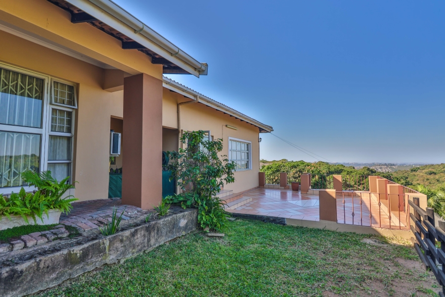 4 Bedroom Property for Sale in Dawncliffe KwaZulu-Natal