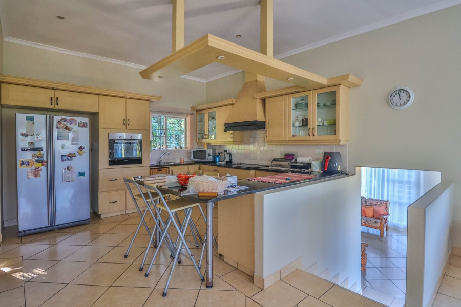 4 Bedroom Property for Sale in Dawncliffe KwaZulu-Natal