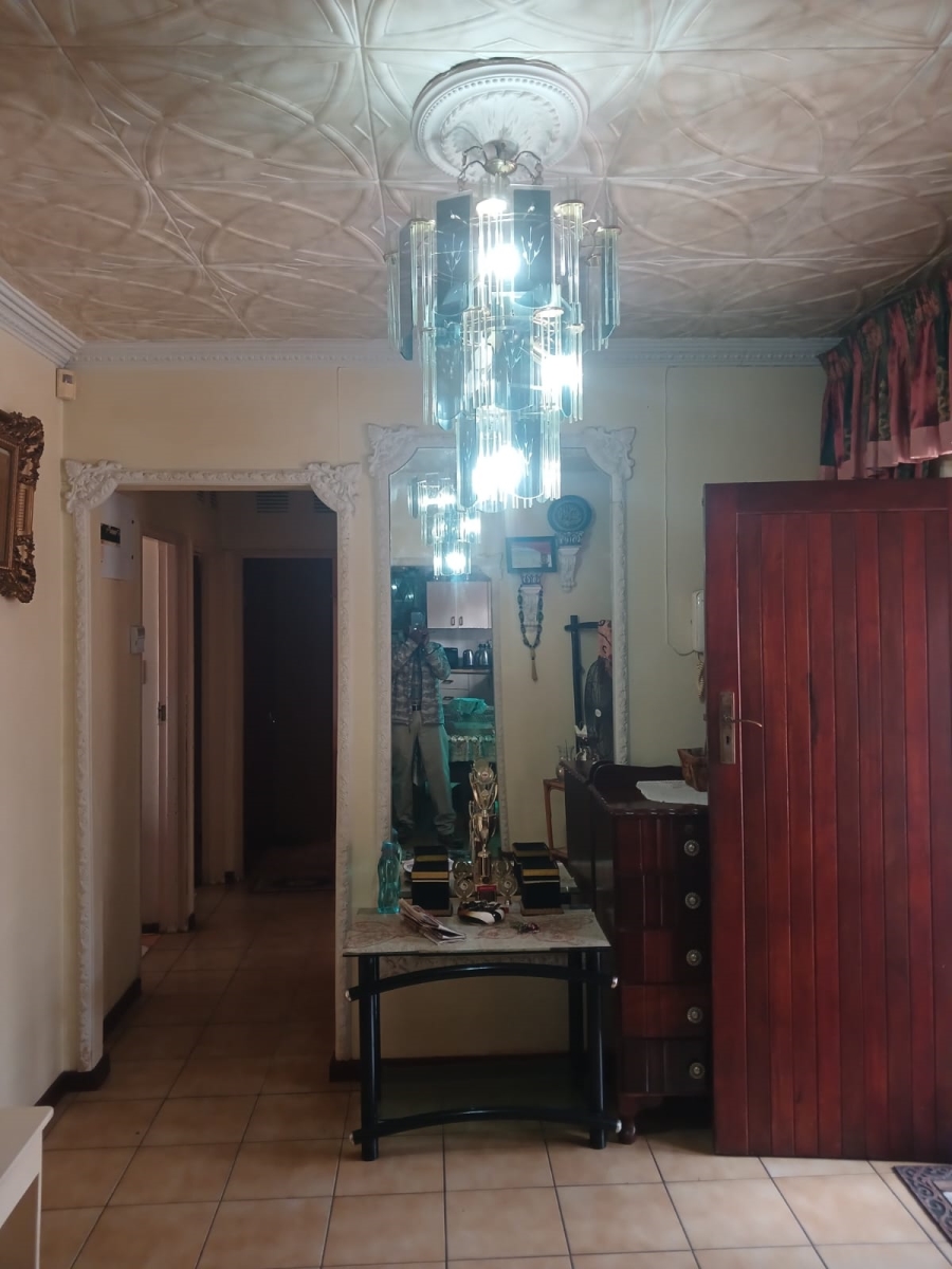 6 Bedroom Property for Sale in Everest Heights KwaZulu-Natal