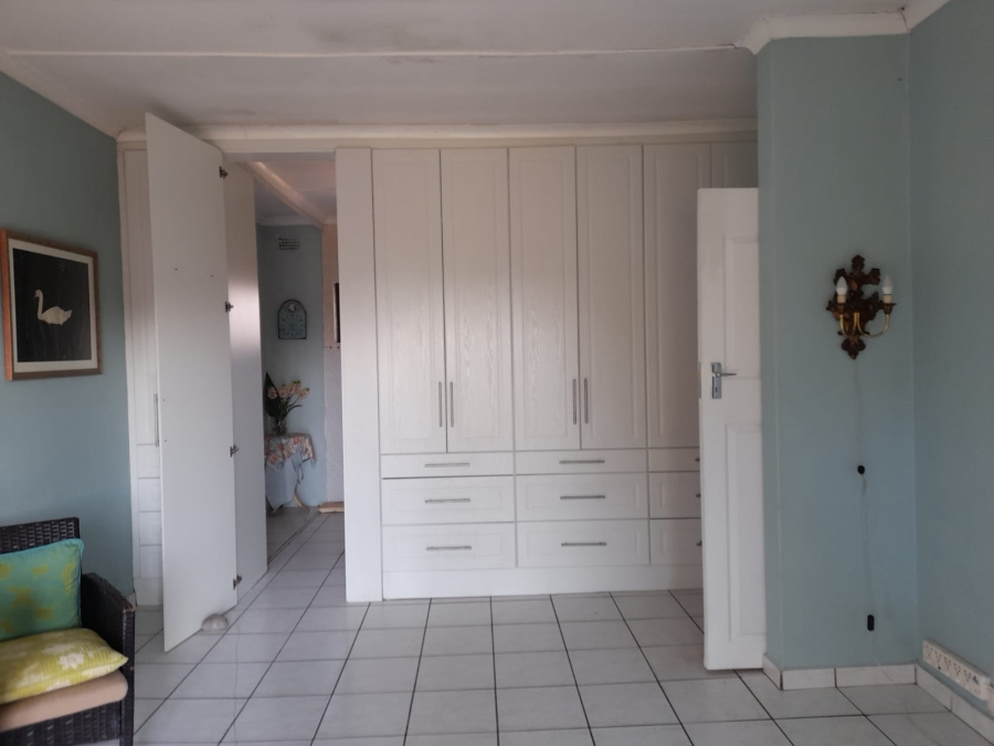 3 Bedroom Property for Sale in Sea Park KwaZulu-Natal