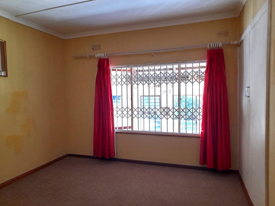 3 Bedroom Property for Sale in Sea Park KwaZulu-Natal