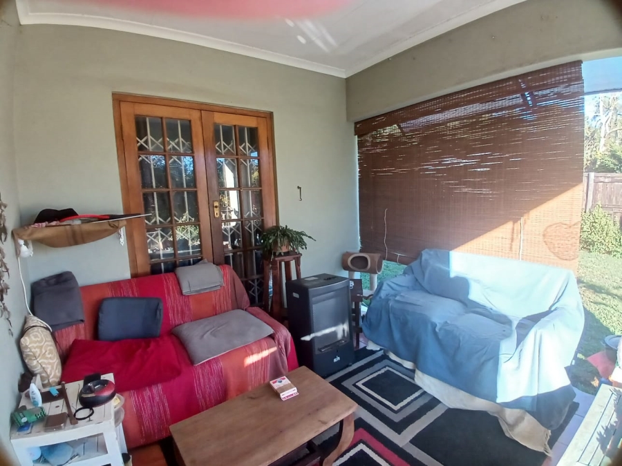 To Let 2 Bedroom Property for Rent in Waterfall KwaZulu-Natal