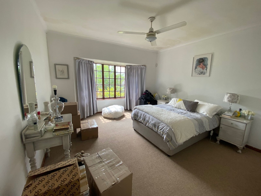 To Let 2 Bedroom Property for Rent in Kloof KwaZulu-Natal