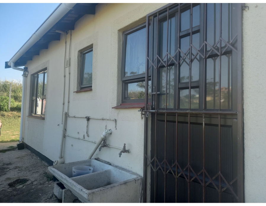 To Let 2 Bedroom Property for Rent in Lovu KwaZulu-Natal