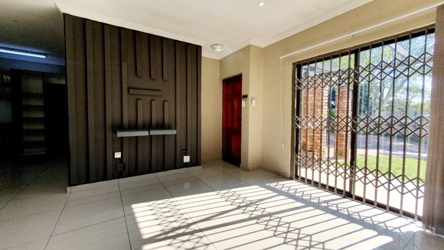 2 Bedroom Property for Sale in Meer En See KwaZulu-Natal