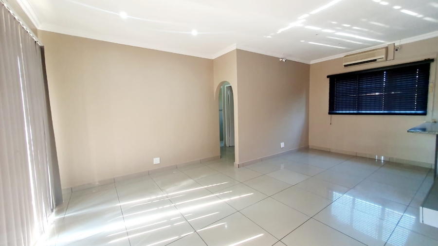 2 Bedroom Property for Sale in Meer En See KwaZulu-Natal