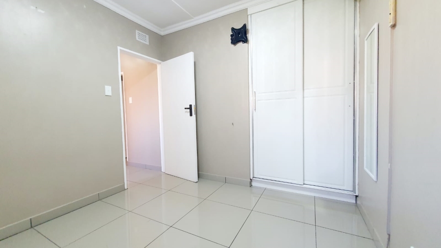 2 Bedroom Property for Sale in Meer En See KwaZulu-Natal