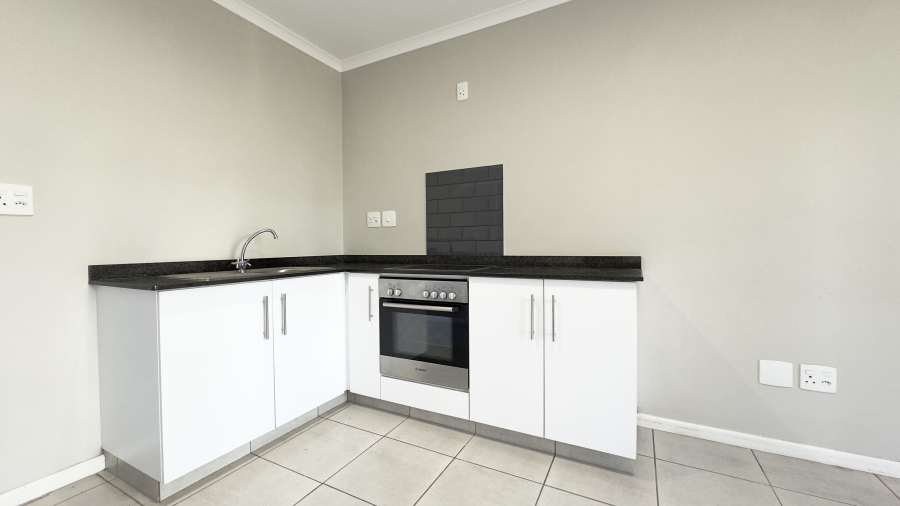 To Let 2 Bedroom Property for Rent in Waterfall KwaZulu-Natal