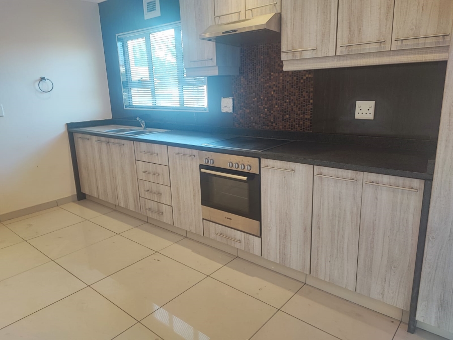 2 Bedroom Property for Sale in Oaklands KwaZulu-Natal