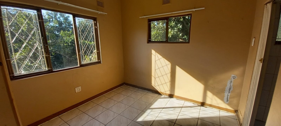 To Let 1 Bedroom Property for Rent in Escombe KwaZulu-Natal