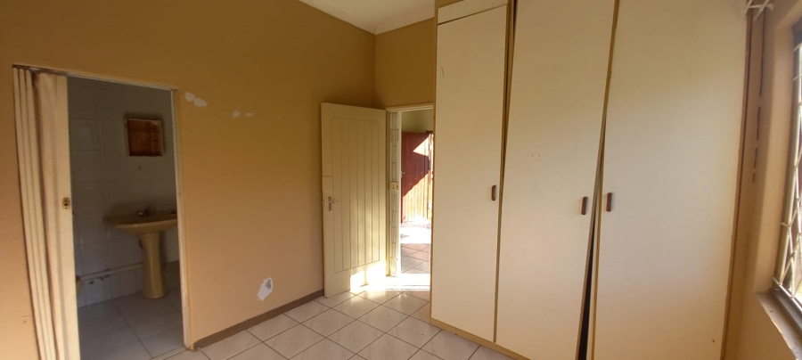 To Let 1 Bedroom Property for Rent in Escombe KwaZulu-Natal