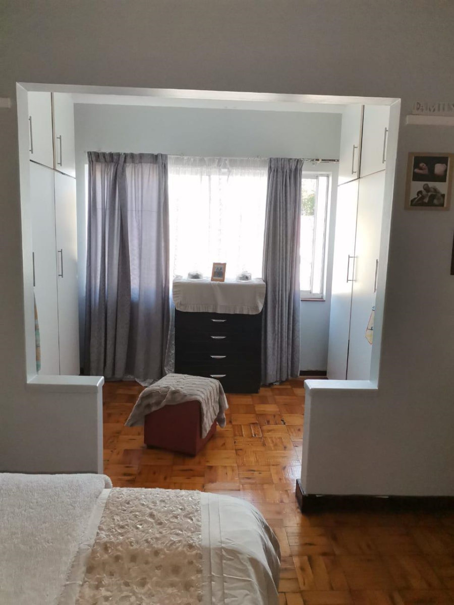 2 Bedroom Property for Sale in Umbilo KwaZulu-Natal