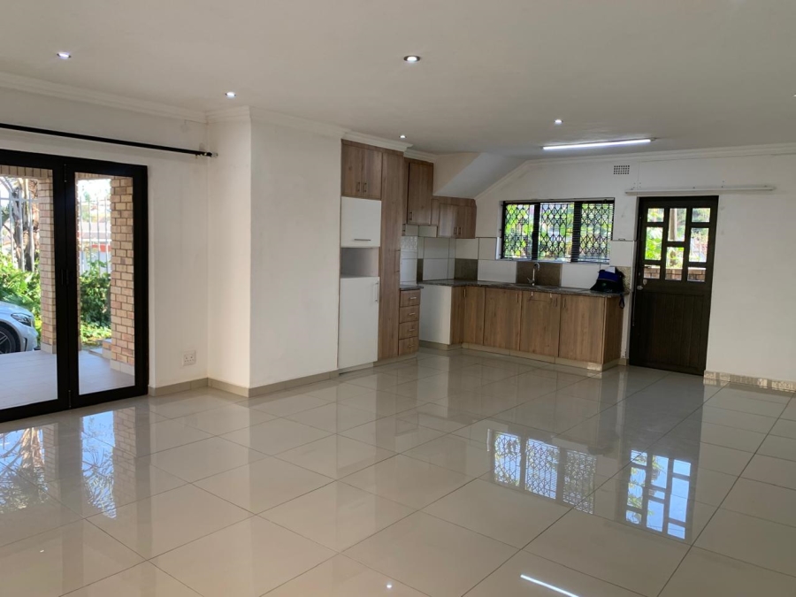 To Let 3 Bedroom Property for Rent in Umhlatuzana KwaZulu-Natal