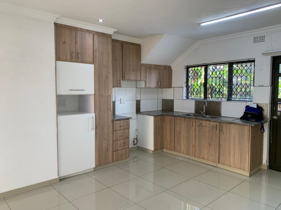 To Let 3 Bedroom Property for Rent in Umhlatuzana KwaZulu-Natal