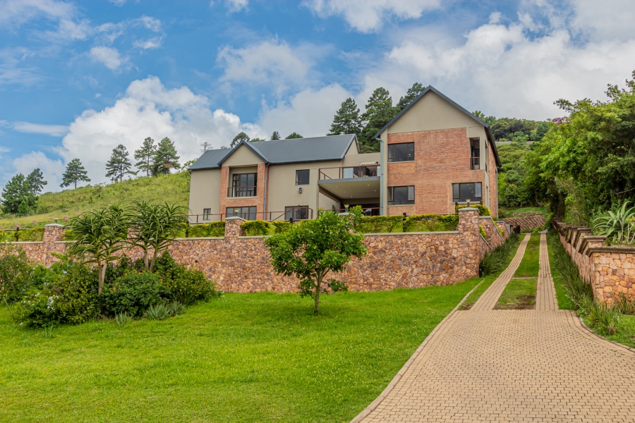 To Let 5 Bedroom Property for Rent in Alverstone KwaZulu-Natal