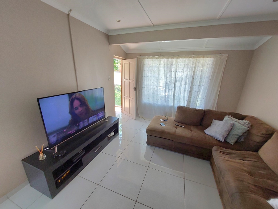 3 Bedroom Property for Sale in Lincoln Meade KwaZulu-Natal