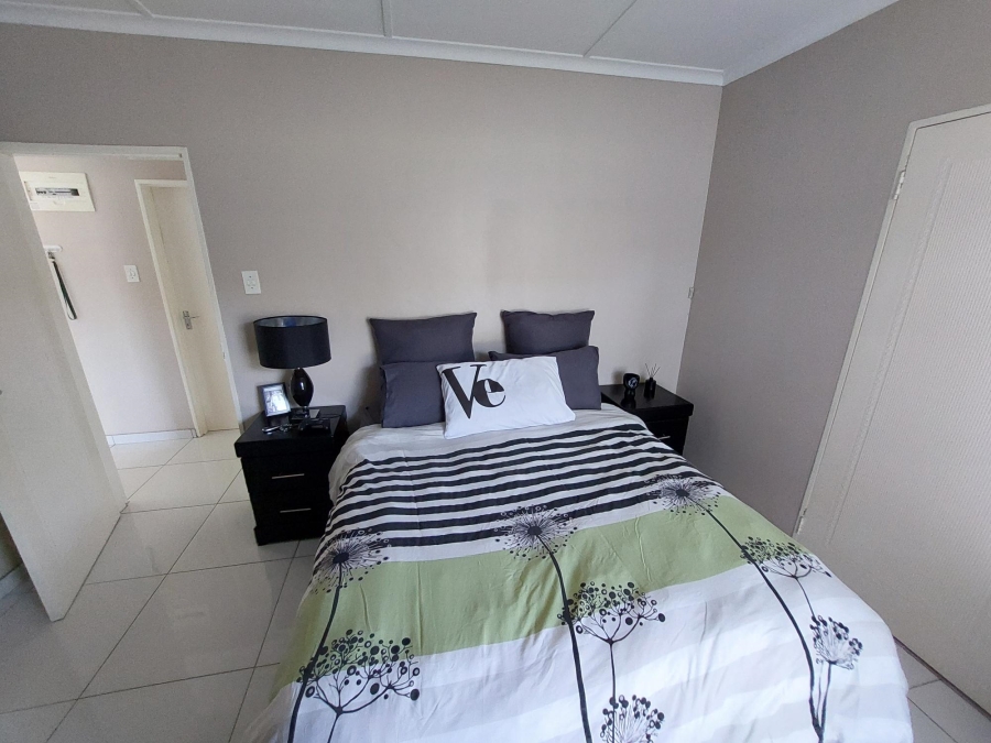 3 Bedroom Property for Sale in Lincoln Meade KwaZulu-Natal