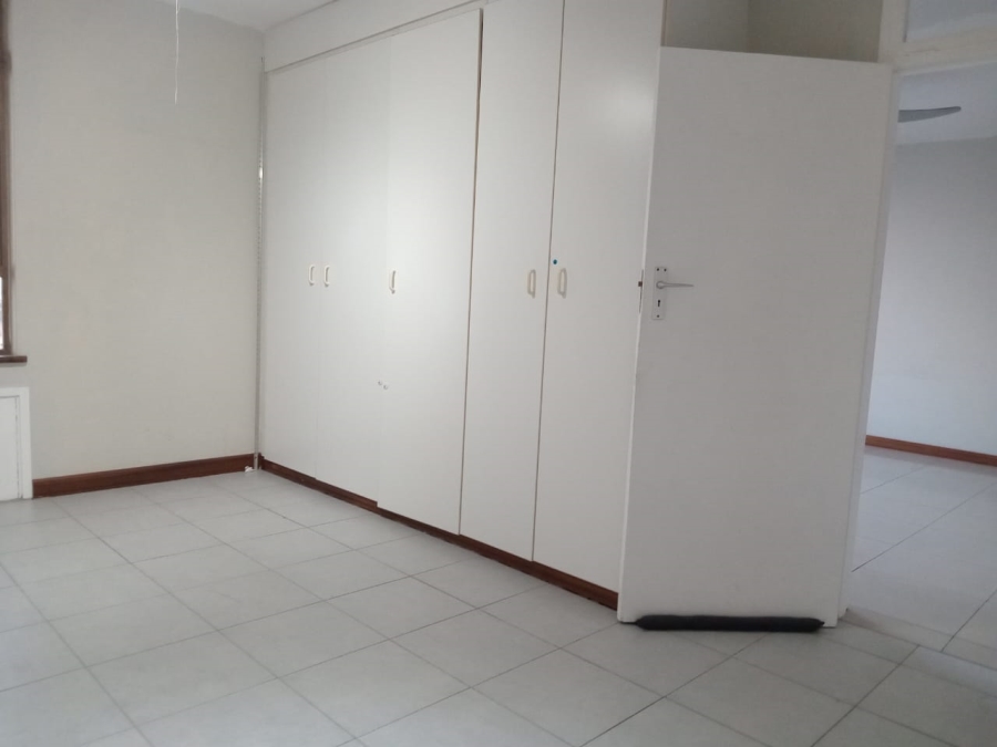 To Let 1 Bedroom Property for Rent in Windermere KwaZulu-Natal