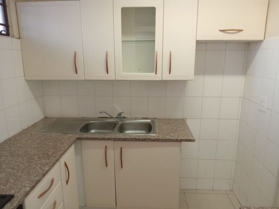 To Let 1 Bedroom Property for Rent in Windermere KwaZulu-Natal