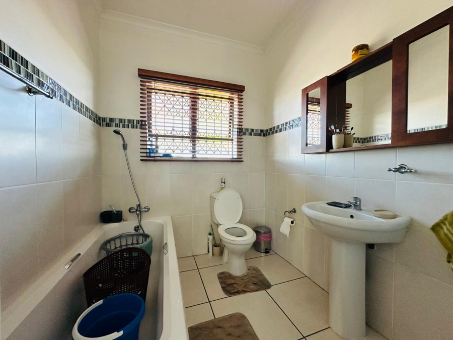 To Let 2 Bedroom Property for Rent in Richards Bay Rural KwaZulu-Natal