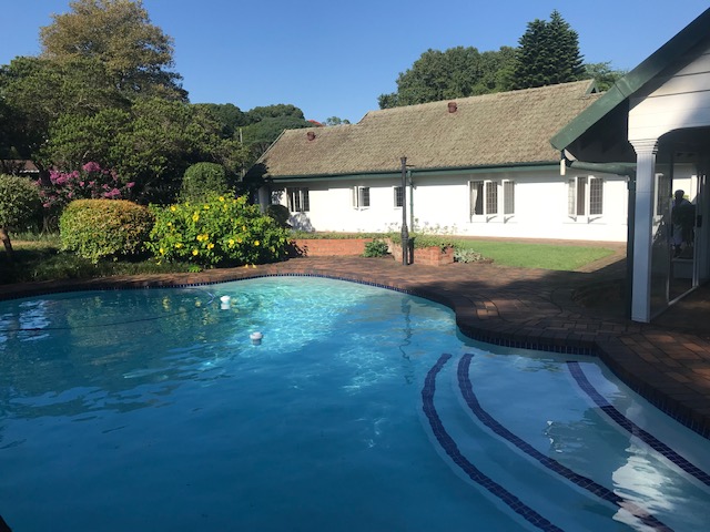 To Let 4 Bedroom Property for Rent in Kloof KwaZulu-Natal