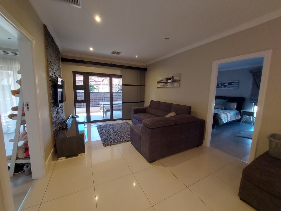 4 Bedroom Property for Sale in Izinga KwaZulu-Natal