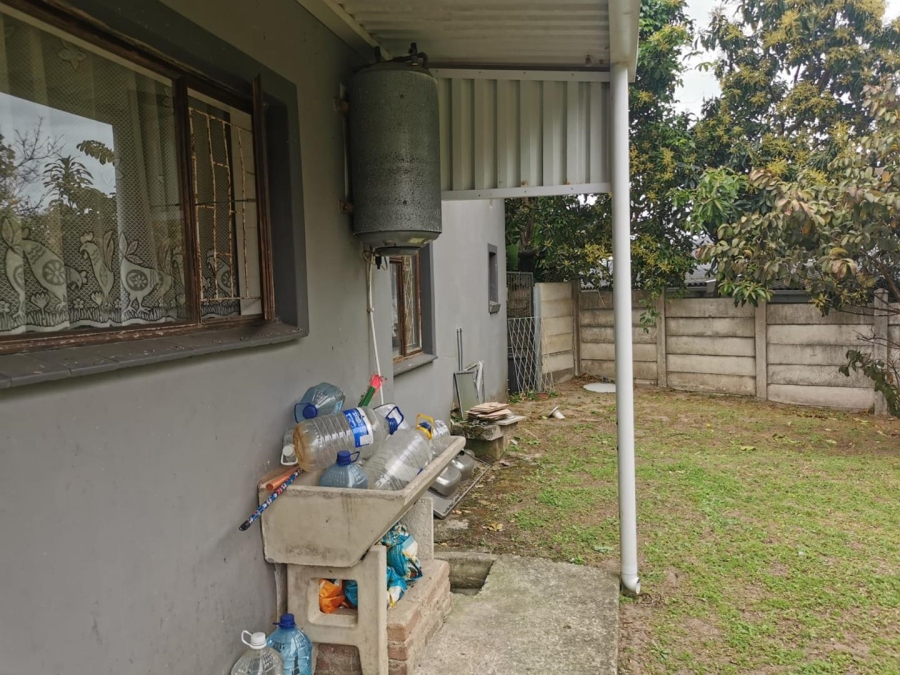 4 Bedroom Property for Sale in Uvongo KwaZulu-Natal