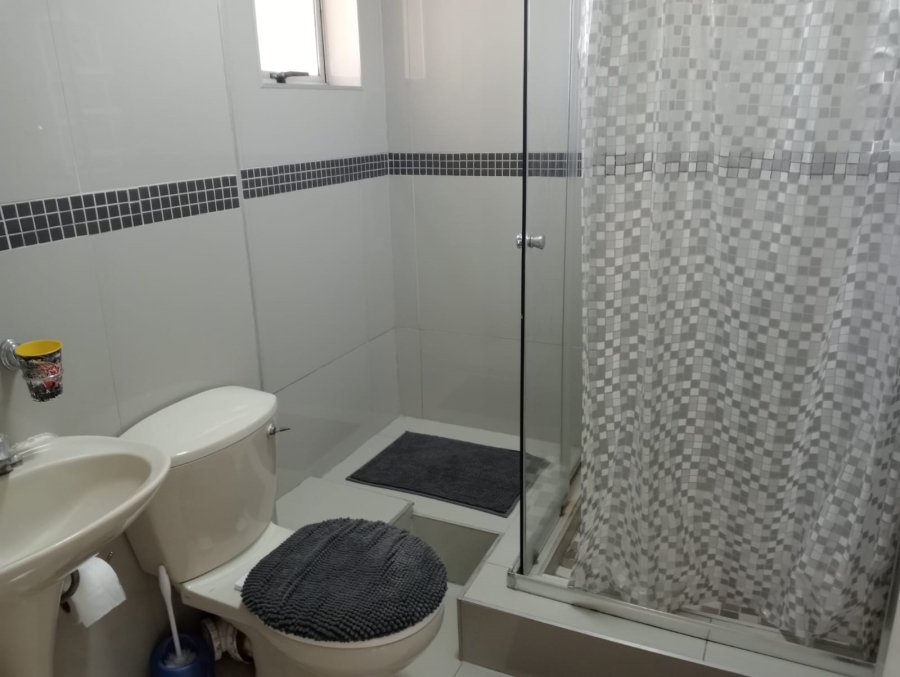 3 Bedroom Property for Sale in La Mercy KwaZulu-Natal