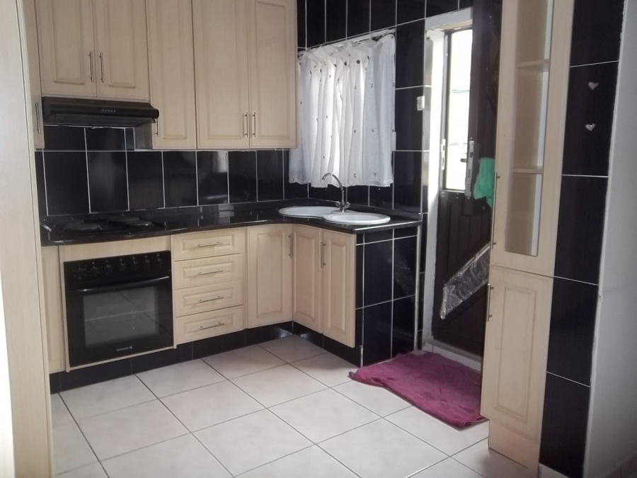 3 Bedroom Property for Sale in Aviary Hill KwaZulu-Natal