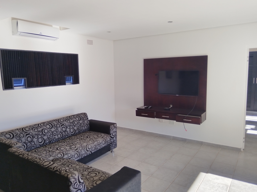 1 Bedroom Property for Sale in La Lucia KwaZulu-Natal