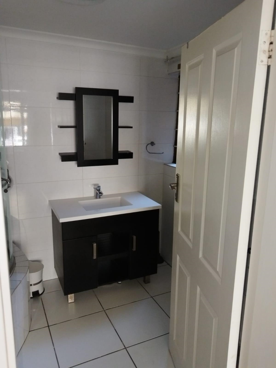 To Let 3 Bedroom Property for Rent in Umhlanga KwaZulu-Natal