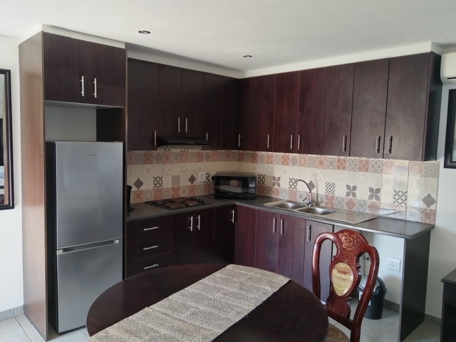 To Let 1 Bedroom Property for Rent in La Lucia KwaZulu-Natal