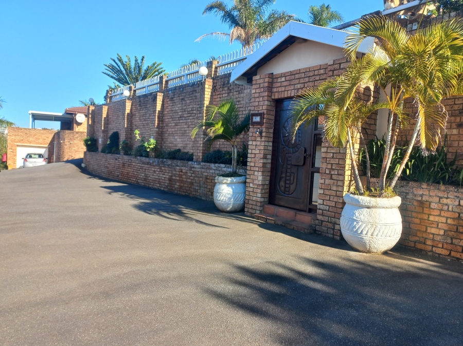 3 Bedroom Property for Sale in Port Edward KwaZulu-Natal