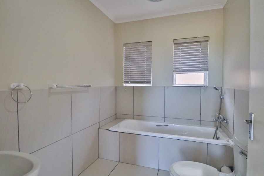 2 Bedroom Property for Sale in Sea Park KwaZulu-Natal