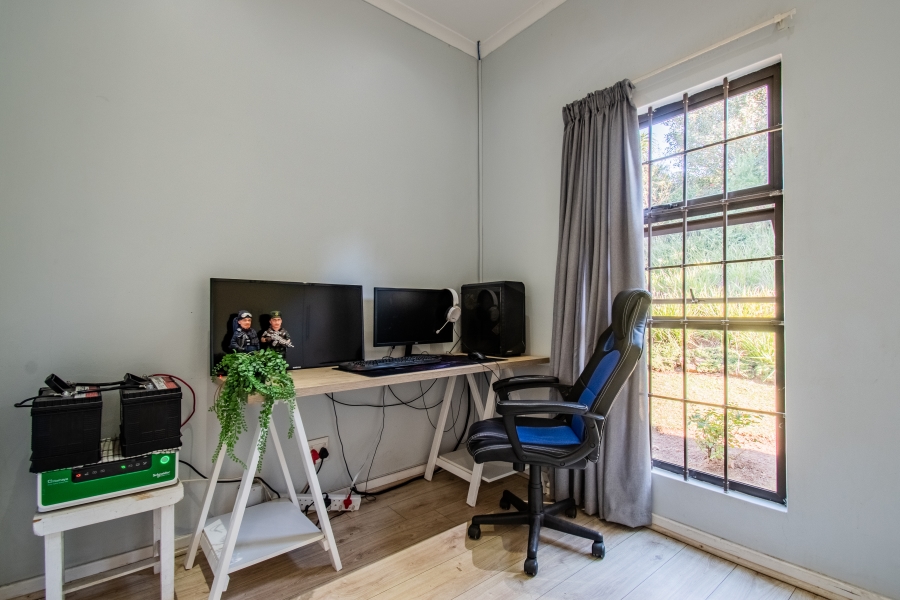 3 Bedroom Property for Sale in Waterfall KwaZulu-Natal