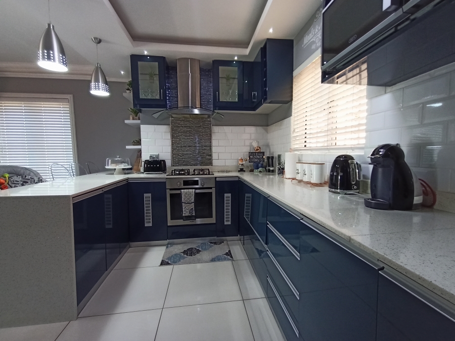 3 Bedroom Property for Sale in Mount Edgecombe KwaZulu-Natal