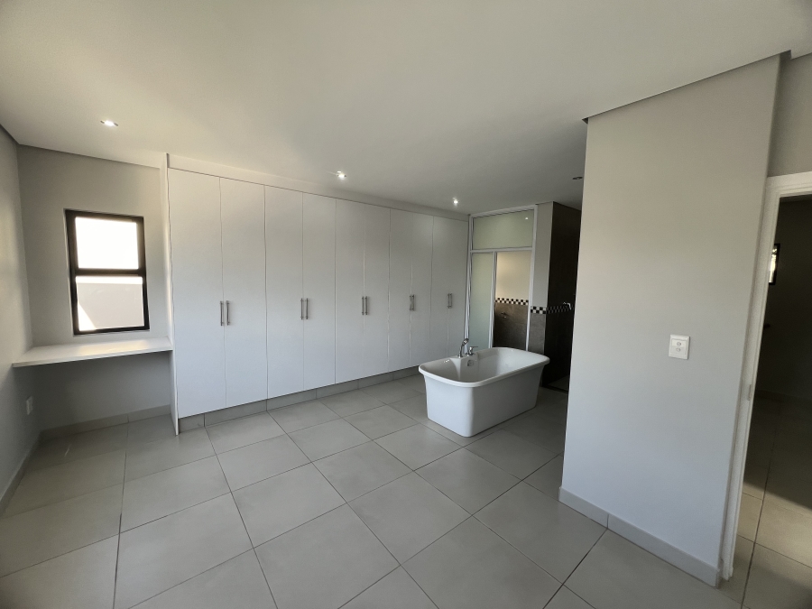 3 Bedroom Property for Sale in Umhlanga KwaZulu-Natal