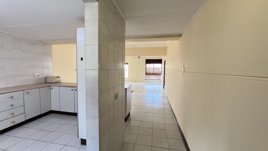 To Let 2 Bedroom Property for Rent in Margate KwaZulu-Natal